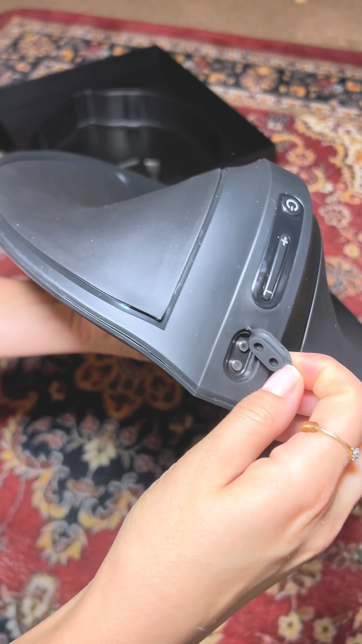 mytrex-aqua-qutto-ems-pelvic-floor-trainer-video-review-1