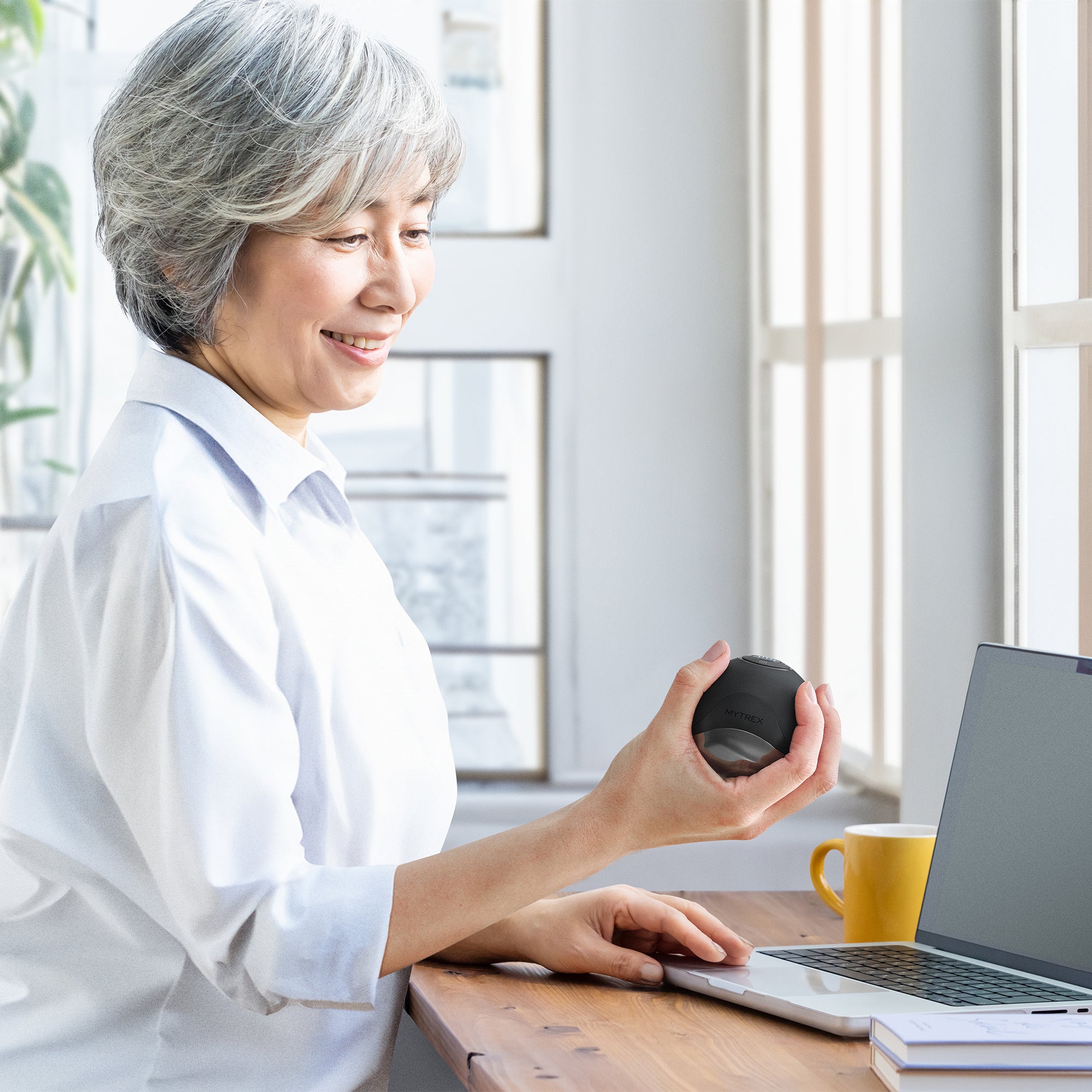 Elexa 手部 EMS 訓練裝置